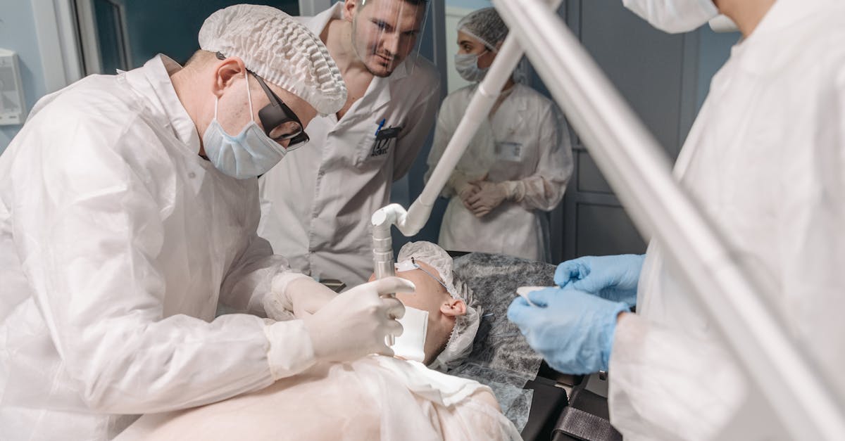 découvrez les dernières avancées en chirurgie esthétique, des procédures sécurisées et efficaces aux conseils d'experts pour sublimer votre beauté tout en prenant soin de votre santé.