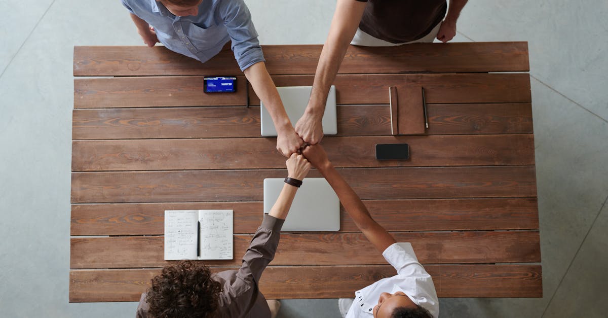 découvrez l'univers des relations humaines avec des conseils et des insights pour cultiver des liens sains et épanouissants. que ce soit en amitié, en amour ou en famille, apprenez à développer des compétences relationnelles et à surmonter les défis.