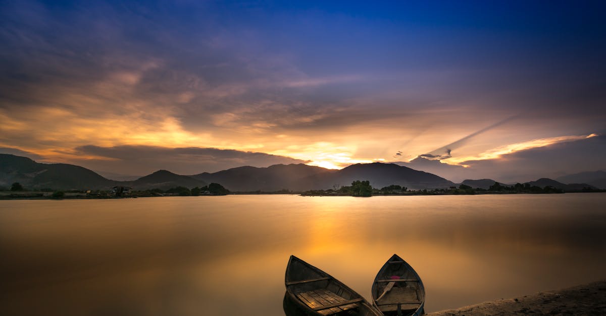 découvrez l'univers fascinant des heures miroir, une expérience mystique où des heures identiques se rencontrent. apprenez leur signification et comment ces moments peuvent influencer votre vie.