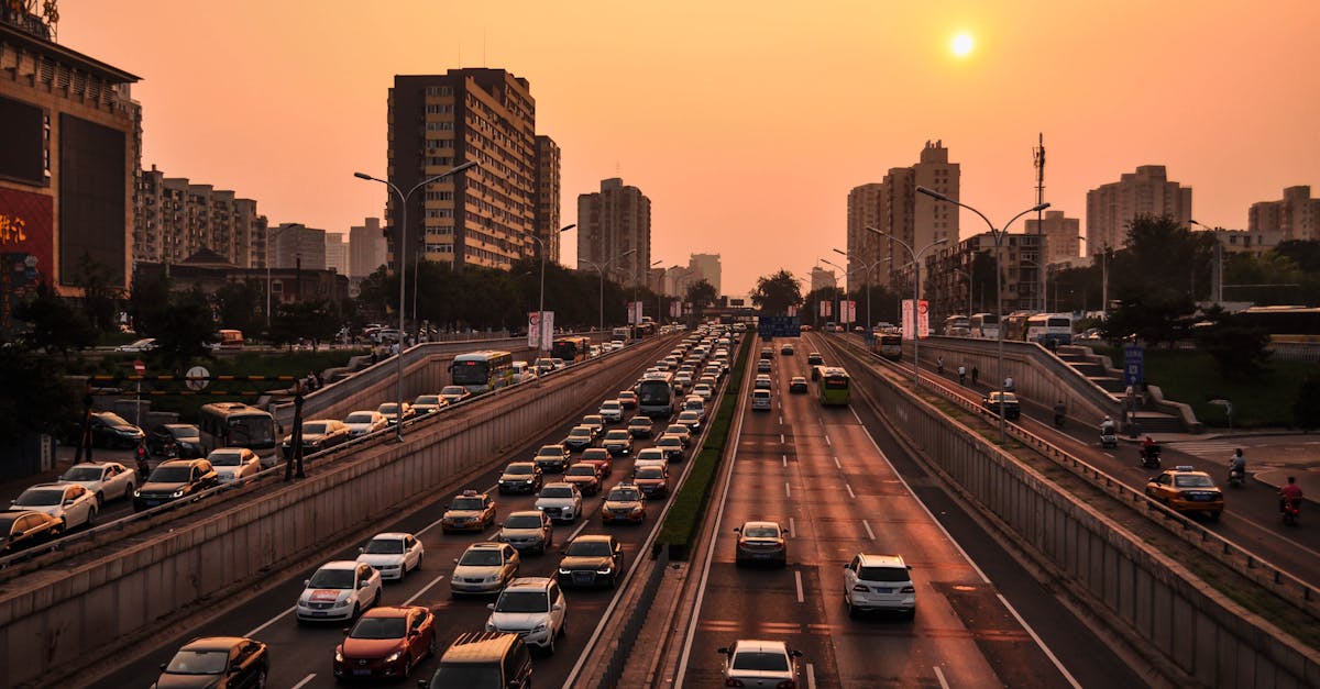 découvrez l'art de la conduite avec nos conseils essentiels, astuces de sécurité et techniques pour améliorer vos compétences au volant. que vous soyez débutant ou conducteur expérimenté, trouvez ici des informations précieuses pour rendre vos trajets plus agréables et sûrs.