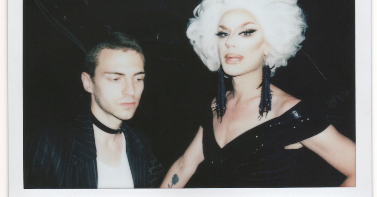 découvrez tout sur les champs cc et bcc dans vos emails. apprenez à utiliser ces fonctionnalités pour gérer vos destinataires, protéger la confidentialité des adresses et améliorer votre communication. explorez nos conseils pratiques pour une utilisation efficace.