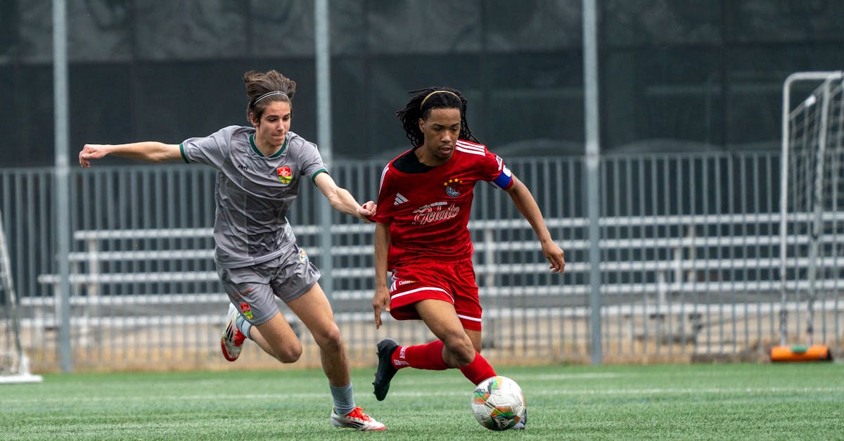 regardez le meilleur du football en streaming avec notre plateforme. suivez vos équipes préférées en direct, profitez des matchs à tout moment et ne manquez jamais une action grâce à notre service de streaming de qualité supérieure.