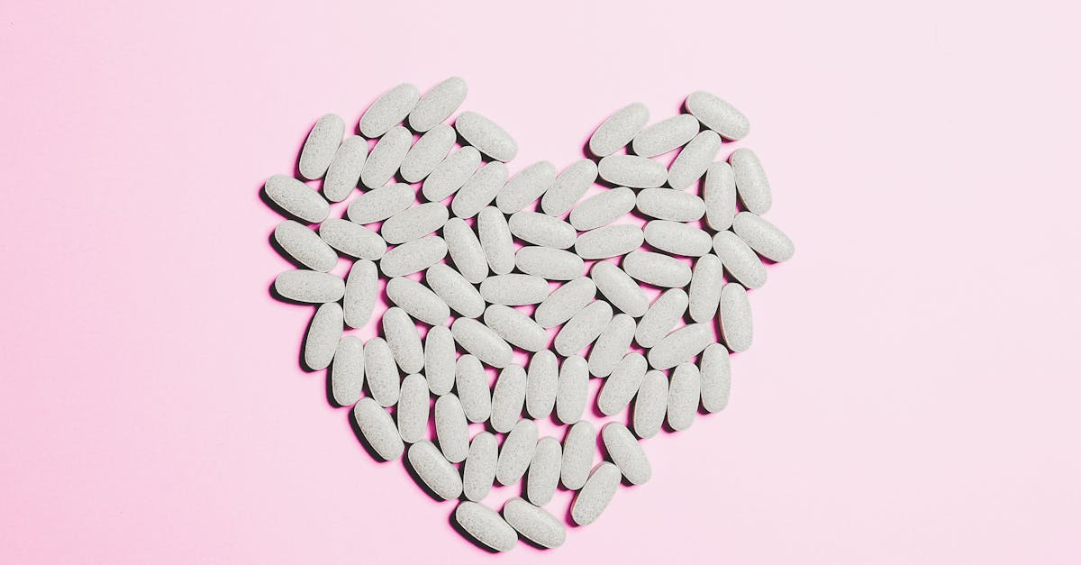 découvrez la phobie des médicaments, une anxiété souvent méconnue qui affecte de nombreuses personnes. apprenez à identifier ses symptômes, comprendre ses causes et explorer des stratégies efficaces pour surmonter cette peur. informez-vous pour mieux gérer votre santé et retrouver la sérénité face aux traitements médicaux.
