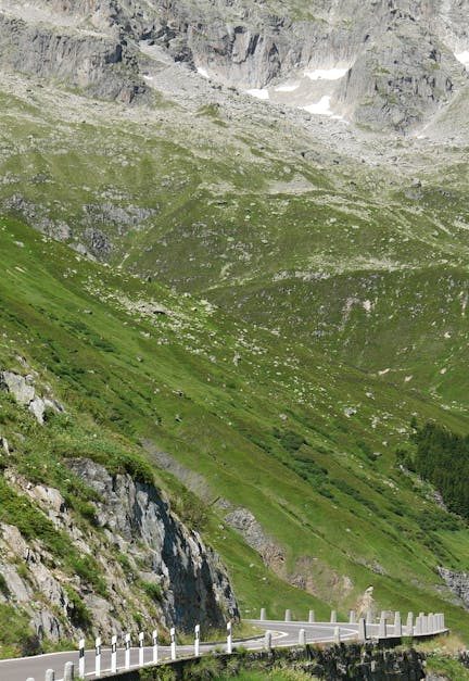 découvrez l’univers légendaire de james bond : les films emblématiques, l’histoire du célèbre espion 007, les acteurs, gadgets et aventures qui ont marqué des générations de spectateurs à travers le monde.